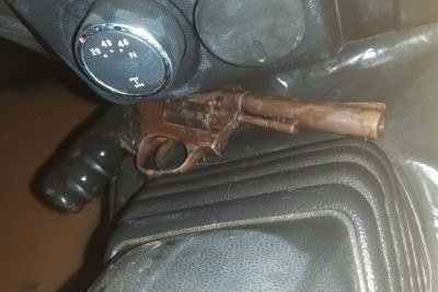 Bandidos torturam homem em sítio, mas vítima reage e mata um em Minas -  (crédito: PMMG/Reprodução)