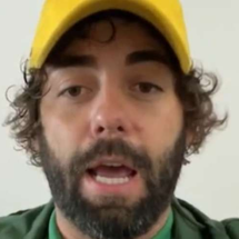 Líder bolsonarista que fugiu de BH chora e pede ajuda a Eduardo Bolsonaro - Redes Sociais / Reprodução