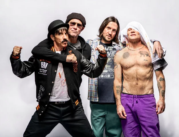 Baterista do Red Hot Chili Peppers toca Legião Urbana e viraliza - divulgação