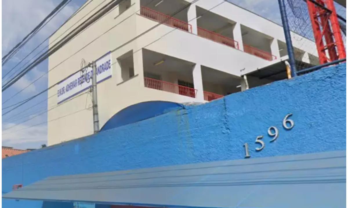 A Escola Municipal Doutor Adhemar Rezende de Andrade fica localizada no Bairro S&atilde;o Pedro -  (crédito: Reprodu&ccedil;&atilde;o/Google Maps)