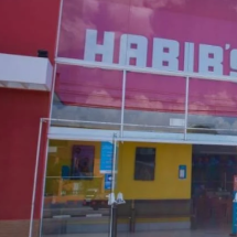 Habib's vai pagar R$ 20 mil a funcionária que disse ter sido vítima de cárcere privado - Divulgação