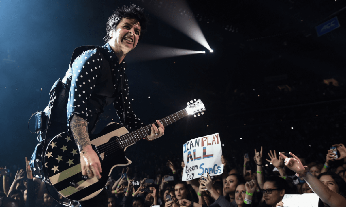 Green Day lança seu novo álbum na sexta-feira, com muita política nas letras -  (crédito: Theo Wargo/Getty Images/AFP)