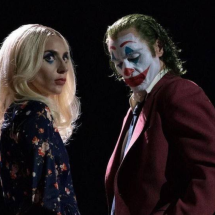 Joaquin Phoenix e Lady Gaga dançam juntos em prévia de ‘Coringa 2’ - Reprodução/Redes Sociais