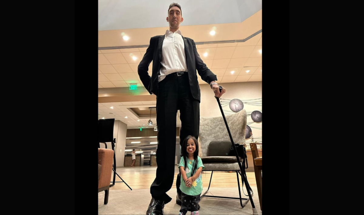 Homem mais alto e menor mulher do mundo se encontram e viralizam na web