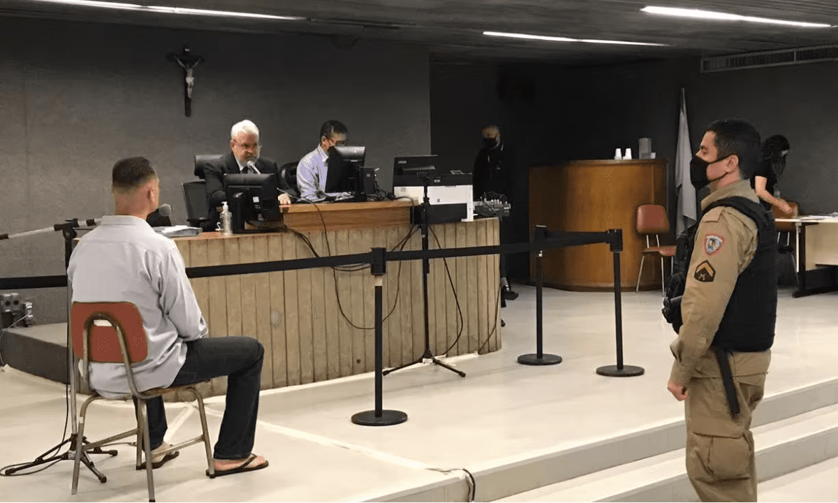 Homem responde pelo crime de duplo homicídio qualificado -  (crédito: Fórum Lafaiete/Divulgação)