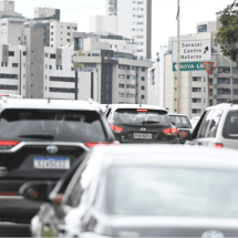Congestionamento na BR-356: motoristas enfrentam mais uma manhã de trânsito lento - Leandro Couri/EM/DA Press
