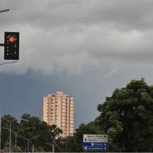 Minas tem 250 cidades sob alerta de grande perigo de chuva; veja quais - Alexandre Guzanshe/EM/DA Press