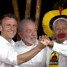 Cacique Raoni recebe de Macron maior honraria francesa - Reprodução / Canal Gov