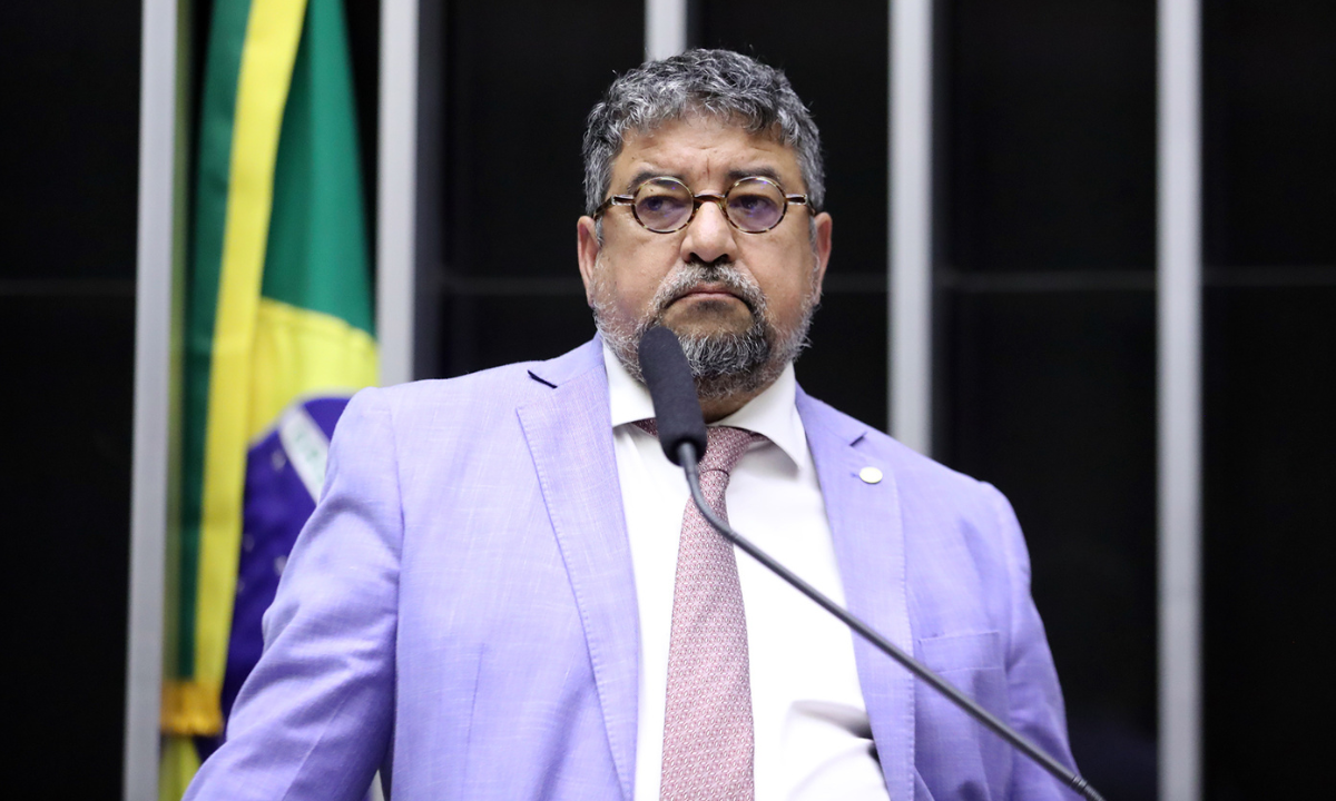 Ministro do STF ordenou abertura de inquérito contra o deputado federal Washington Quaquá -  (crédito: Zeca Ribeiro/Câmara dos Deputados)