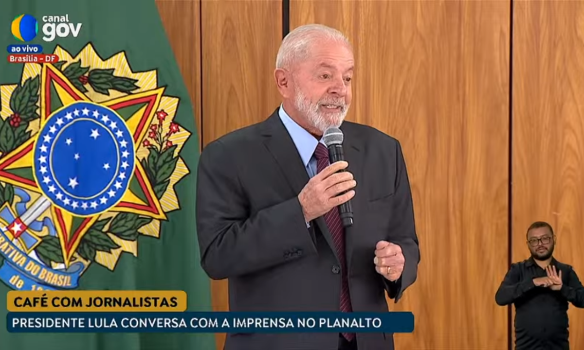 Presidente Lula participa do café da manhã com jornalistas, no Palácio do Planalto

 -  (crédito: Reprodução/Governo Federal)