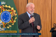 Acompanhe ao vivo: Lula toma café da manhã com jornalistas