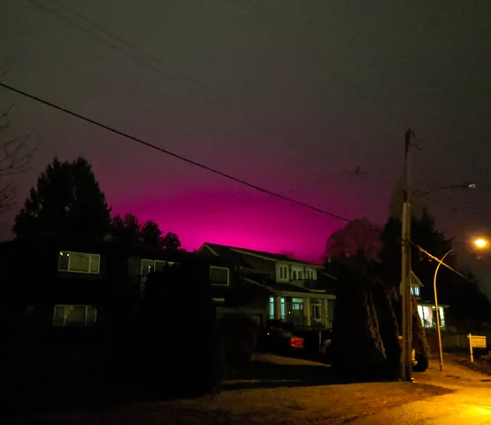 WebStories: Momentos em que o céu cor-de-rosa deixou moradores intrigados