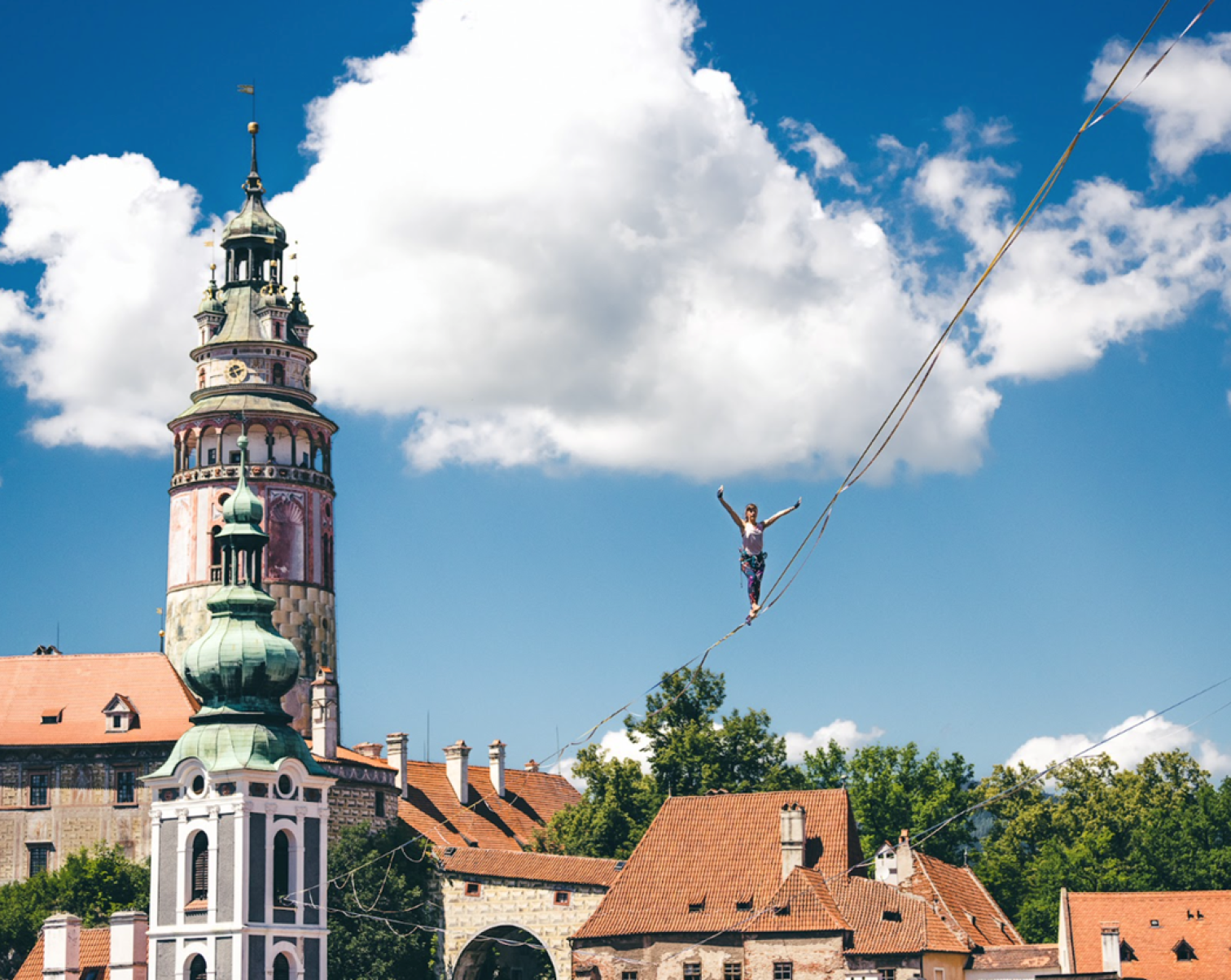 ?eský Krumlov: um verão de eventos na Tchéquia