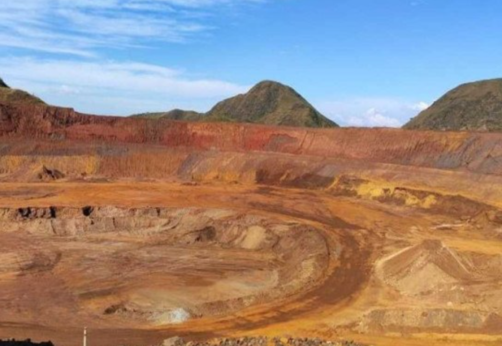 Justiça volta a proibir atividades de mineradora na Serra do Curral 