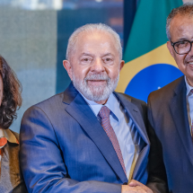 Diretor da OMS parabeniza Lula e Nísia por avanço na vacinação infantil - Ricardo Stuckert / PR