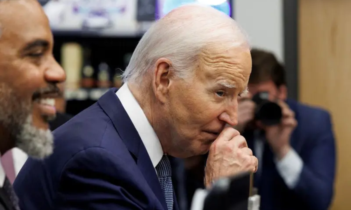 Desistência de Biden: os momentos críticos que fizeram campanha à reeleição 'derreter' -  (crédito: BBC)