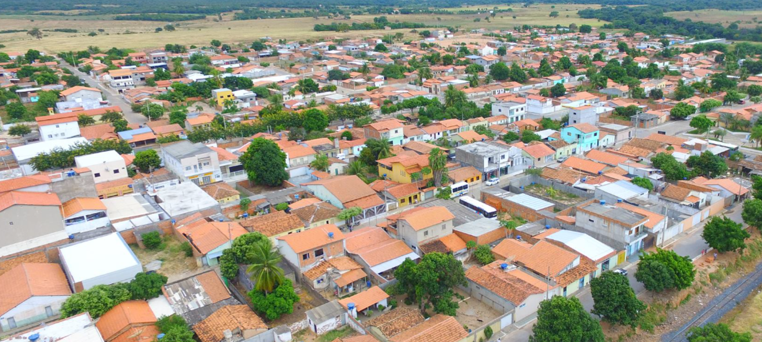 Idoso é assaltado, rendido, amarrado e consegue fugir pelo telhado