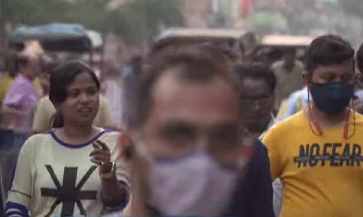 Nao é de hoje que a India se preocupa com o Nipah. Em setembro de 2023, a morte de duas pessoas e a contaminação de outras três causaram o fechamento de escolas.  -  (crédito: Reprodução/Record TV
)