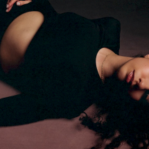 Alessia Cara retorna à música com o novo single 'Dead Man' - Universal Music / Def Jam Recordings