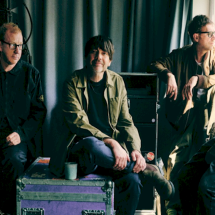 Blur lança o aguardado álbum ao vivo 'Live At Wembley Stadium' - Reuben Bastienne-Lewis 