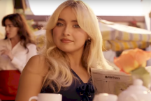 O comercial que Sabrina Carpenter estrelou para as Olimpíadas