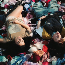 Depois de ‘BRAT’, Charli XCX lança single com Billie Eilish - Reprodução / YouTube 
