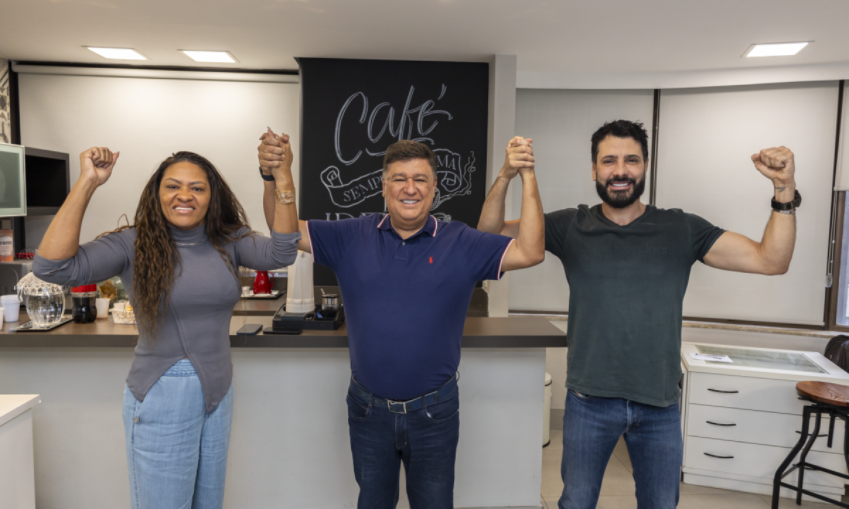 Viana anuncia Kika da Serra como vice -  (crédito: DIVULGAÃ?Ã?O)
