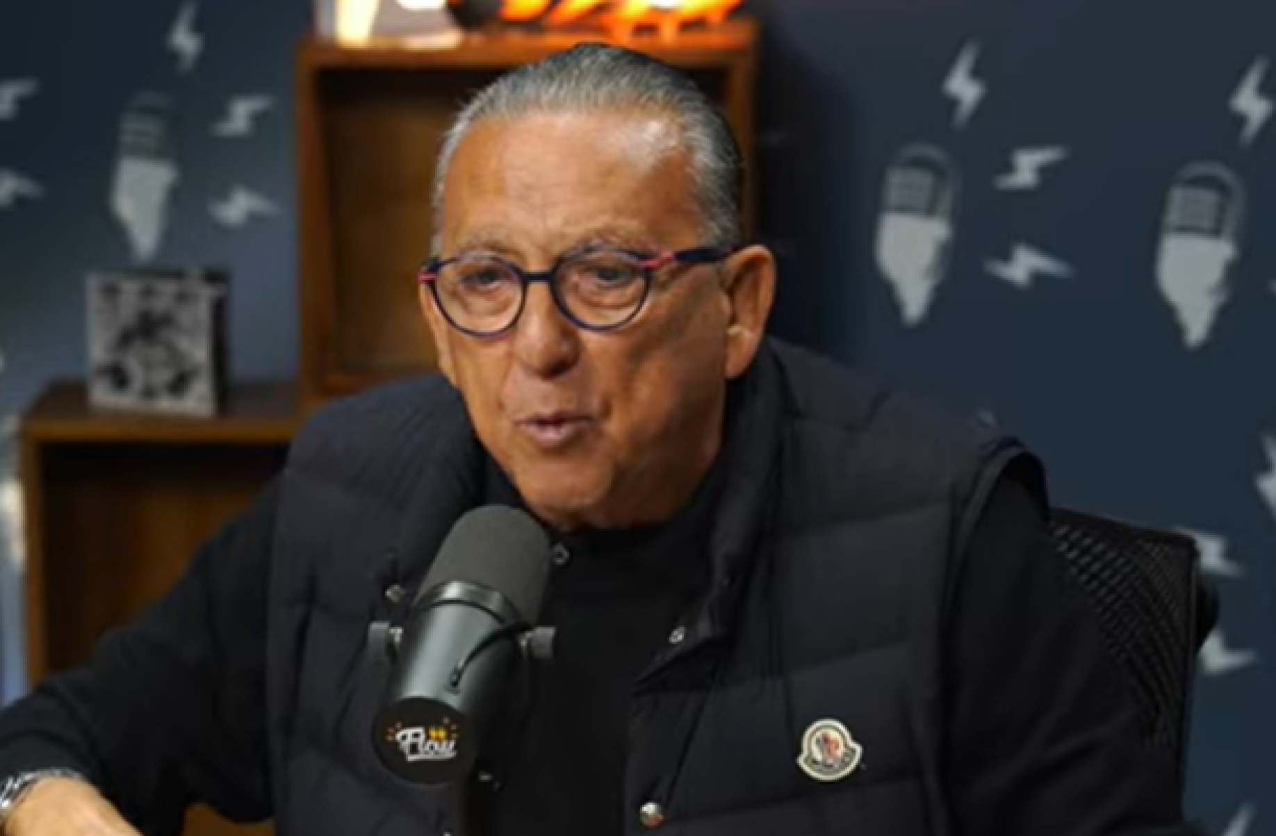 Galvão Bueno vai trocar nome de canal após confusão