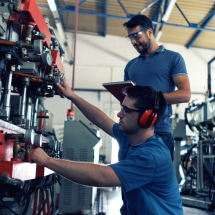 Estudo aponta dados da confiança do empresário industrial - DINO