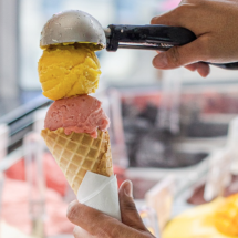 Sorveteria onde todos os funcionários são surdos viraliza na web - Reprodução / Instagram / IL Sordo