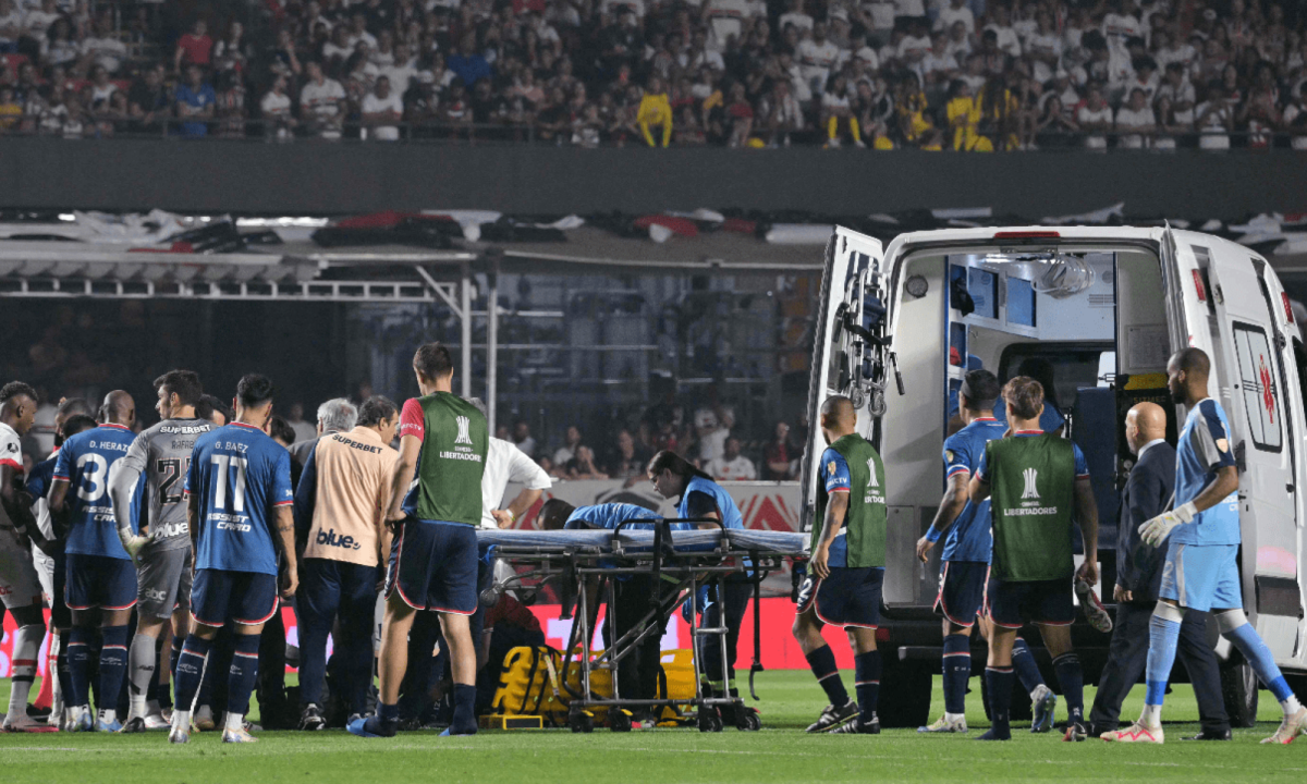 Juan Izquierdo: saiba o que é arritmia cardíaca, condição que acometeu jogador do Nacional - (crédito: No Ataque Internacional)