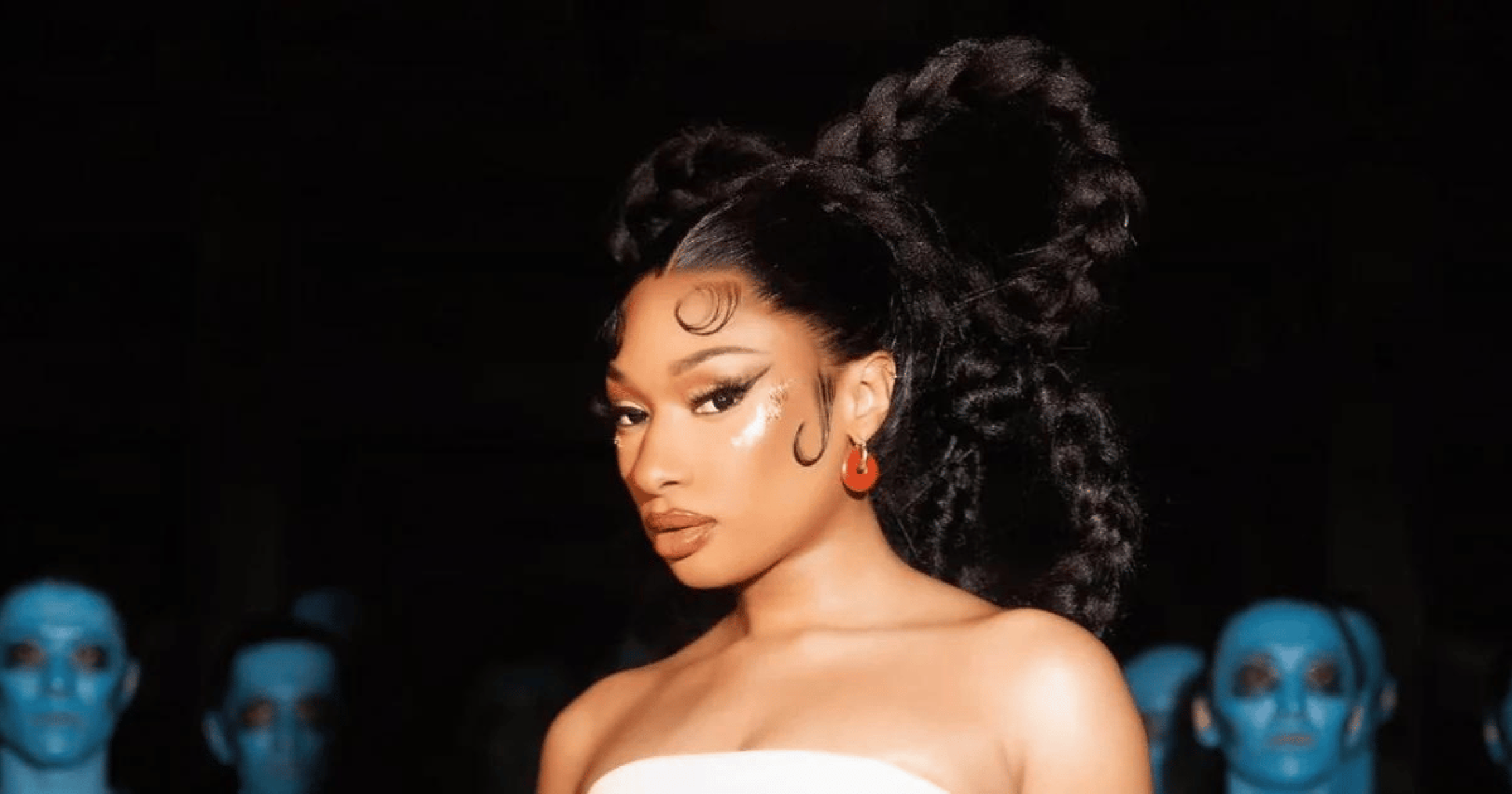 Megan Thee Stallion e BTS anunciam nova colaboração “em breve”