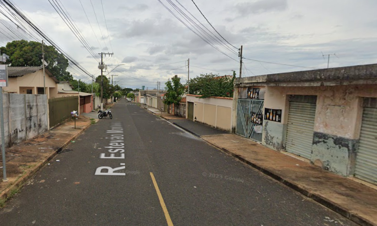 Local próximo de onde o crime foi registrado, em Uberlândia -  (crédito: Google Street View)