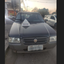 BH: mulher tem carro roubado ao ser rendida por casal com submetralhadora - PMMG