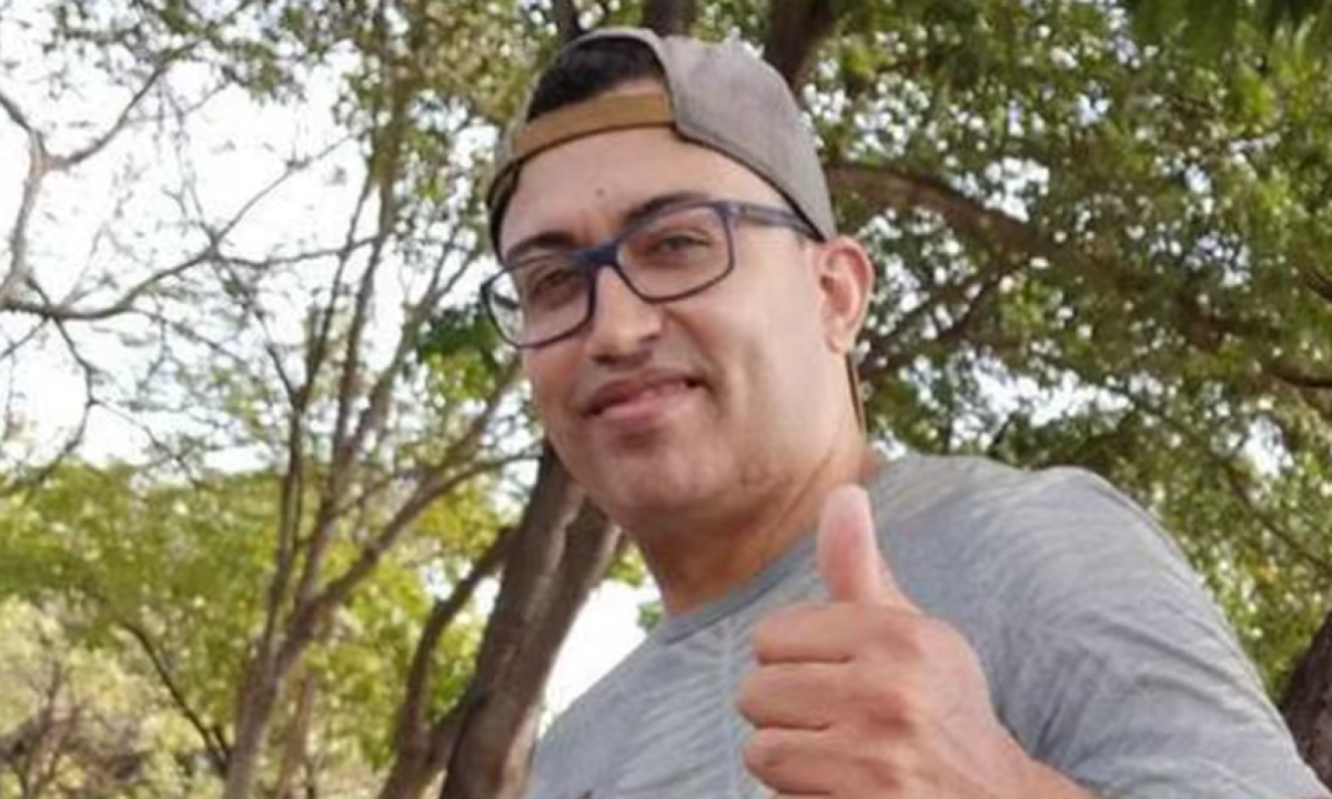 Homem &eacute; morto pelo ex-s&oacute;cio, que o acusava de mexer com a esposa dele -  (crédito: Redes sociais/Reprodu&ccedil;&atilde;o)