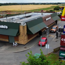 McDonald's e supermercados são acusados de usar trabalho análogo à escravidão no Reino Unido - BBC