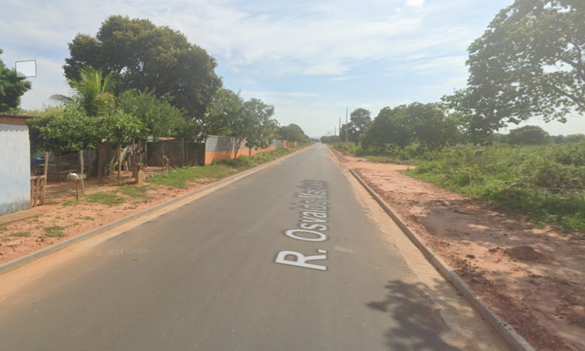 Homem é morto na porta de casa; Ele tinha sido chamado para conversar -  (crédito: ReproduÃ§Ã£o / Google Street View)