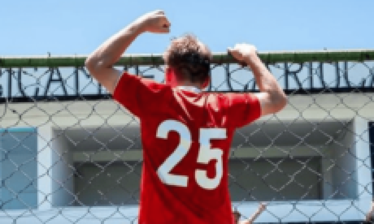 Atacante da Rússia confunde grito homofóbico com apoio e elogia torcedores brasileiros -  (crédito: No Ataque Internacional)