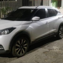 Carro usado em sequestro relâmpago é apreendido durante blitz rodoviária - PMRV / Divulgação