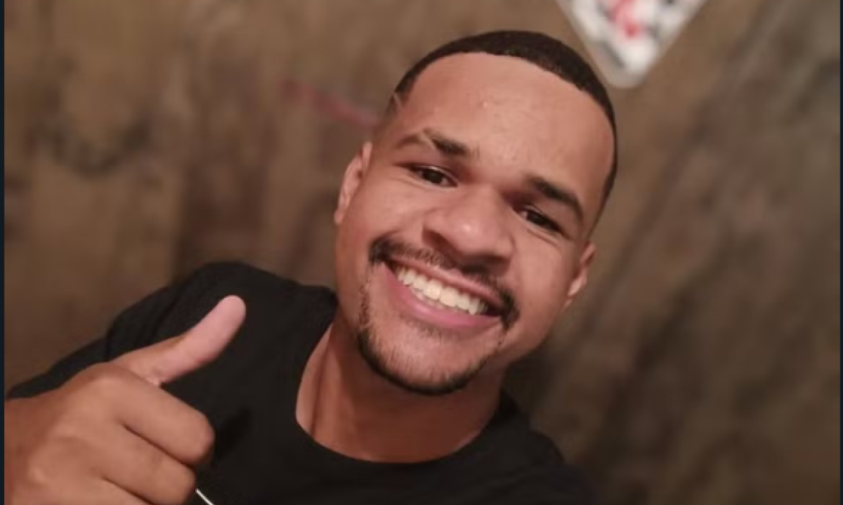 Homem morre em acidente horas depois de comprar moto -  (crédito: Corpo de Bombeiros de Uberaba/Divulga&ccedil;&atilde;o)