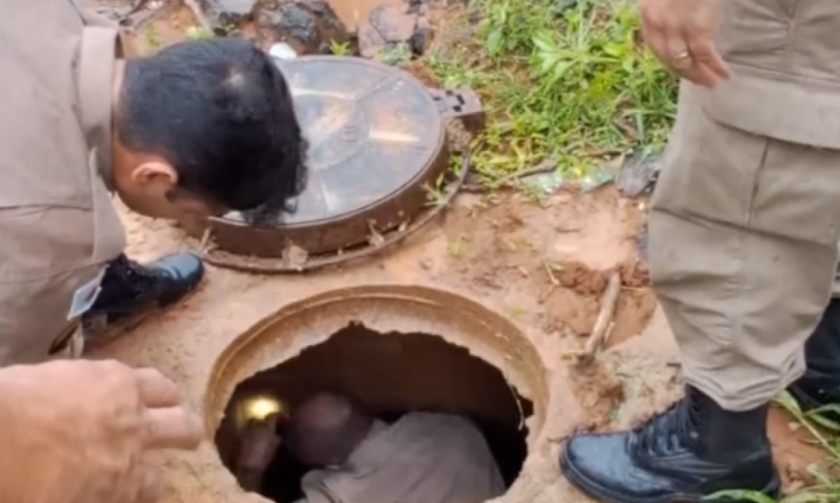 Policiais entraram em bueiro para prender l&iacute;der de fac&ccedil;&atilde;o criminosa na Zona da Mata -  (crédito: Reprodu&ccedil;&atilde;o / PMMG)