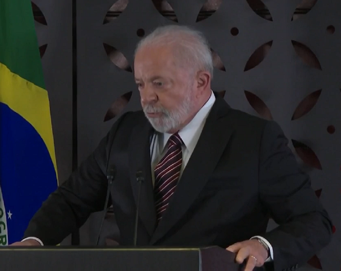 Esse tipo de cirurgia é serve em vários casos, como  tratar de malformação vascular ou aliviar inchaços causados por derrames e batidas. No caso de Lula, a cirurgia foi feita para a drenagem do hematoma.