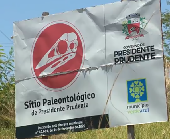 O sítio paleontológico de Presidente Prudente tem sido palco de descobertas desde a década de 50. No sítio, a maior parte do material  encontrado é de aves da pré-história. 