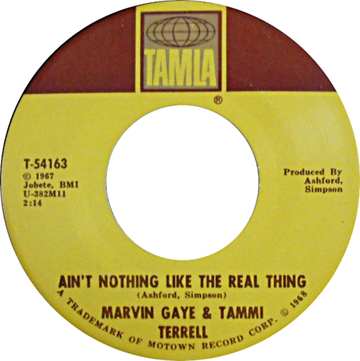 Quando começou a fazer sucesso, ele namorava a cantora Tammi Terrell, com quem fez apresentações e gravações. 