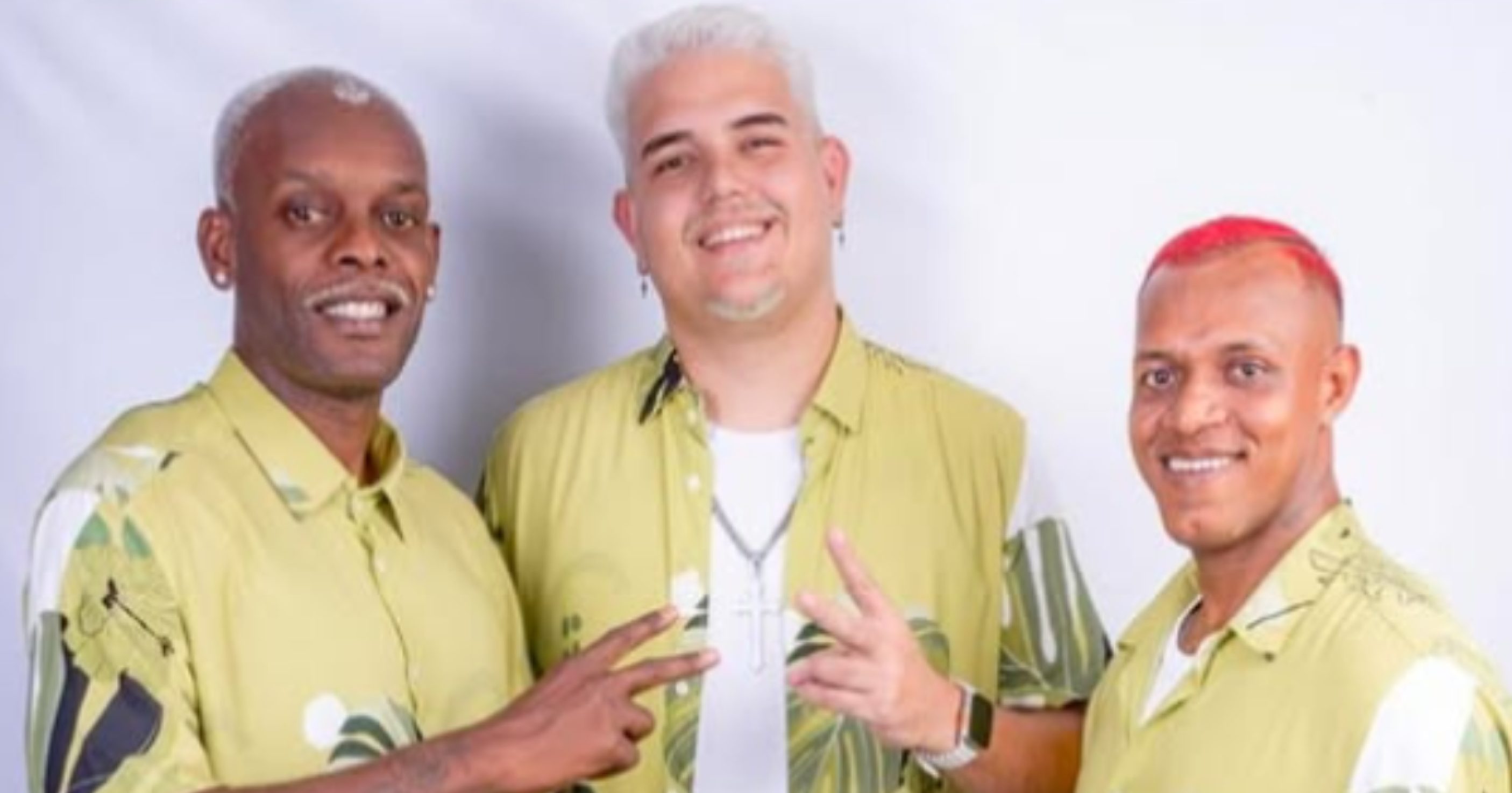 Os Hawaianos relembram parceria com Henrique e Juliano