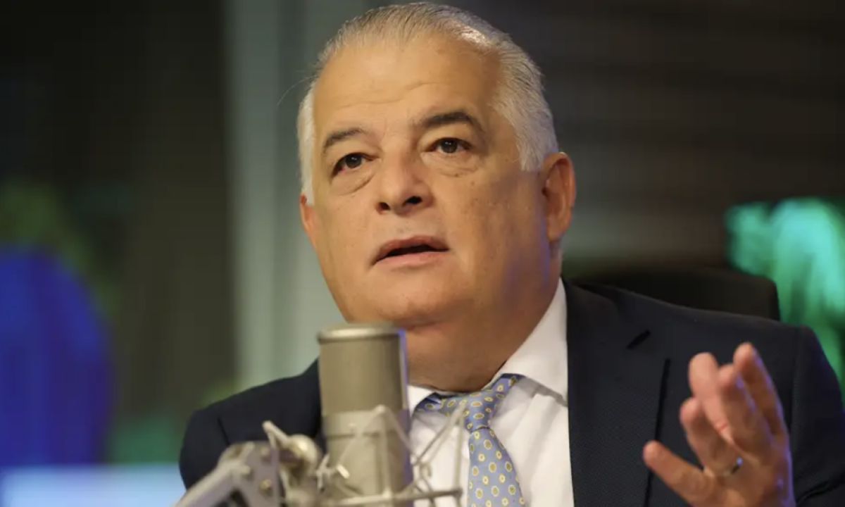 ‘Tarcísio é nome mais forte da direita contra Lula’ -  (crédito: Platobr)