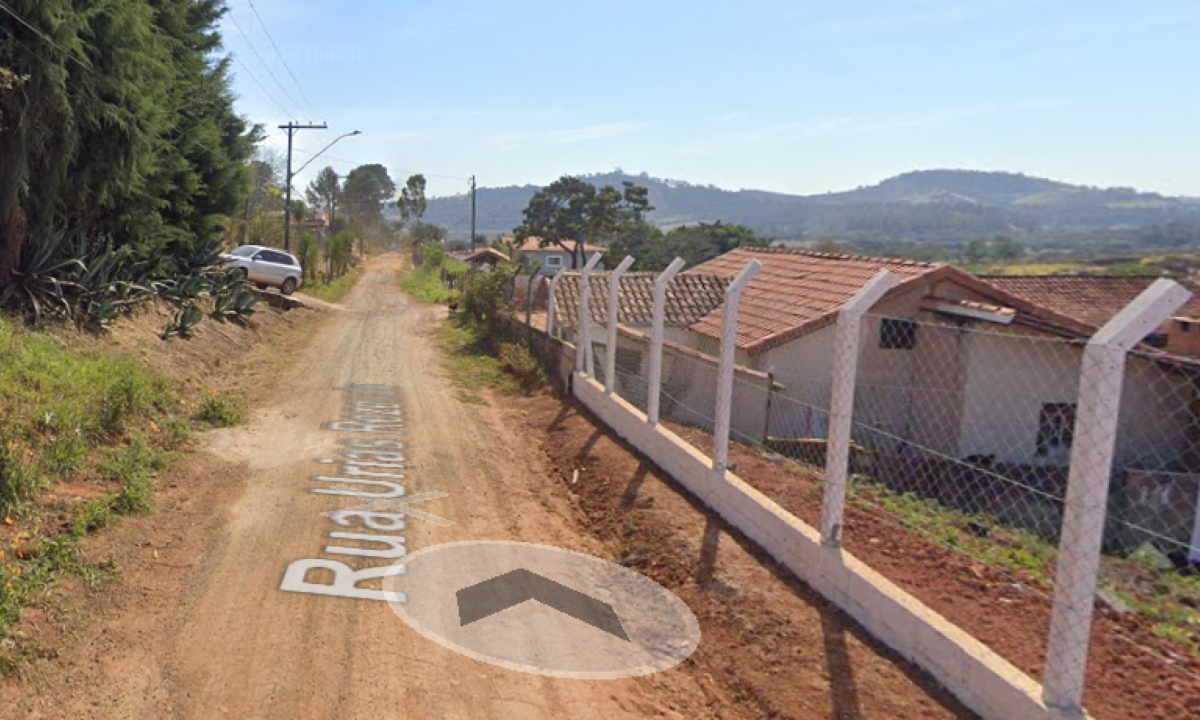 Mulher é baleada dormindo em Pouso Alegre; Fim de semana teve 3 mortes -  (crédito: ReproduÃ§Ã£o / Google Street View)