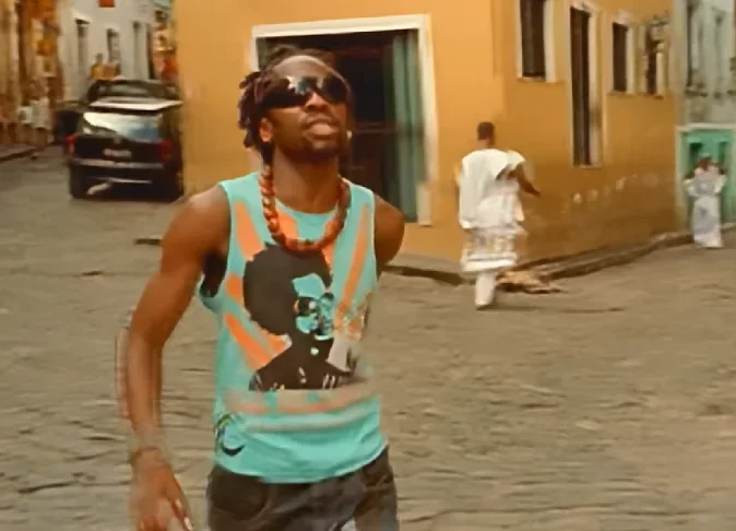 No Pelourinho foram gravadas cenas do filme â??Ã? PaÃ­, Ã³â? (2007),  com LÃ¡zaro Ramos. E vÃ¡rios clipes de artistas nacionais e internacionais, como â??Me Gustaâ?, da Anitta, â??The Obvious Childâ?, de Paul Simon, â??Haitiâ?, de Caetano Veloso e Gilberto Gil e â??Apaixonadinhaâ?, de MarÃ­lia MendonÃ§a e LÃ©o Santana.