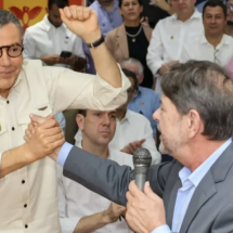 Guerra dos irmãos Gomes infla PSB no Ceará - Platobr