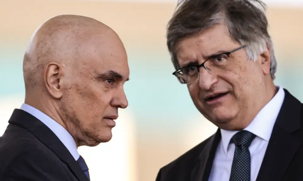 Chegou ao STF: PGR acusa Bolsonaro de comandar trama golpista -  (crédito: Platobr)